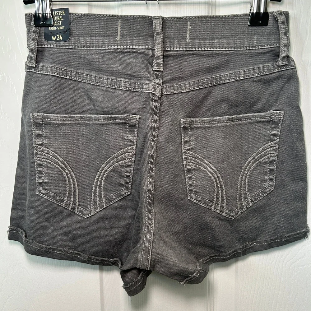 Hollister these shorts